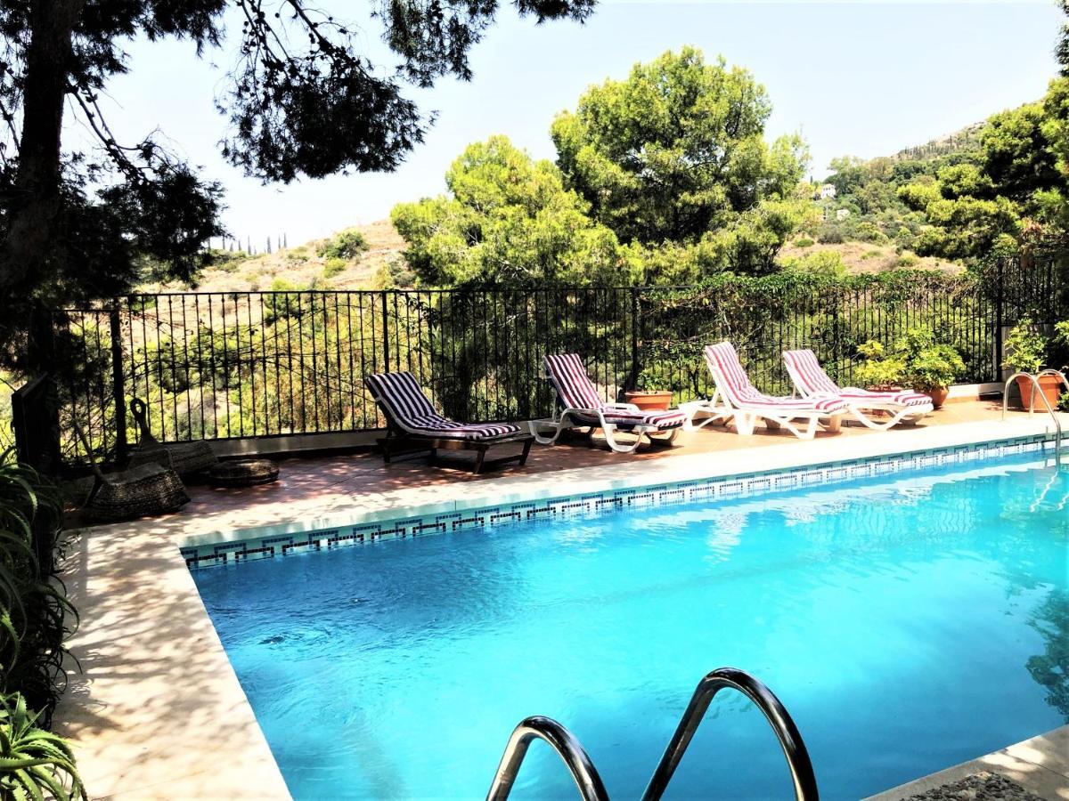 Hébergement de vacances Rentcostadelsol Pinares-malaga *